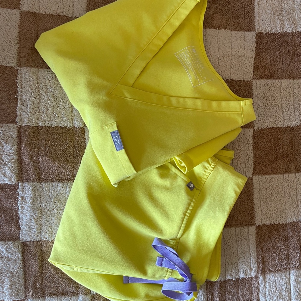 Figs Lifesaver Yellow set
